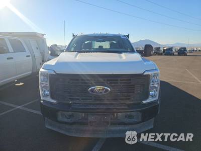 2025 Ford Super Duty F-550 Cab Chassis XL Crew Cab DRW - zdjęcie 2 z 28 - miniatura