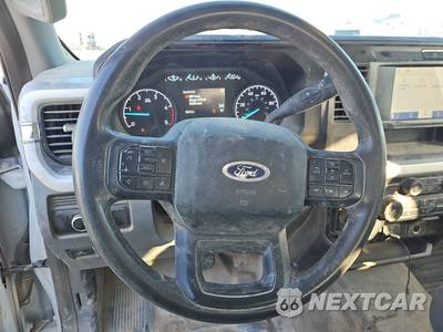 2025 Ford Super Duty F-550 Cab Chassis XL Crew Cab DRW - zdjęcie 10 z 28 - miniatura
