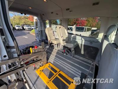 2015 Ford Transit 350 Passenger Wagon XL w/RH Sliding Door Medium Roof 148.0" WB - zdjęcie 29 z 58 - miniatura