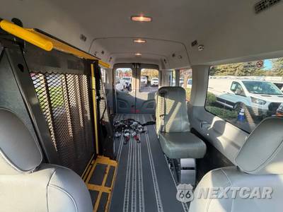 2015 Ford Transit 350 Passenger Wagon XL w/RH Sliding Door Medium Roof 148.0" WB - zdjęcie 37 z 58 - miniatura