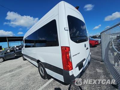 2026 Mercedes-Benz Sprinter 2500 Passenger Van High Roof 170.0" WB - zdjęcie 6 z 17 - miniatura