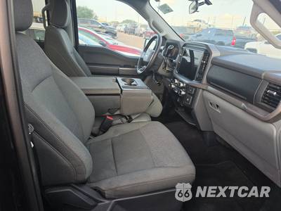 2025 Ford F-150 XLT Crew Cab Short Bed - zdjęcie 8 z 20 - miniatura