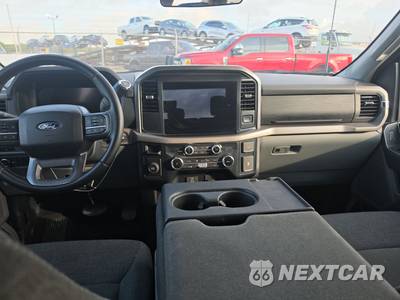 2025 Ford F-150 XLT Crew Cab Short Bed - zdjęcie 11 z 20 - miniatura