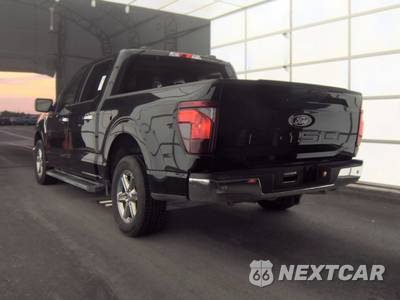 2025 Ford F-150 XLT Crew Cab Short Bed - zdjęcie 6 z 20 - miniatura