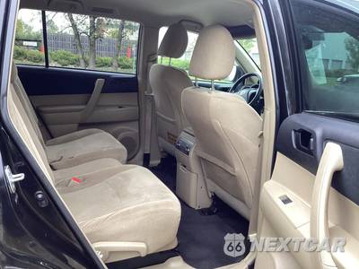 2011 Toyota Highlander - zdjęcie 12 z 18 - miniatura
