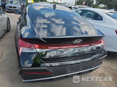 2024 Hyundai Elantra SE - zdjęcie 5 z 25 - miniatura