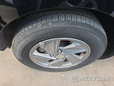 2024 Hyundai Elantra SE - zdjęcie 10 z 25 - miniatura