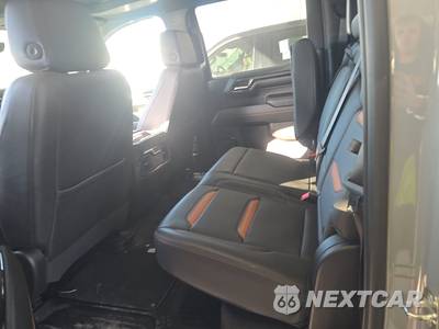 2024 GMC Sierra 1500 AT4 Crew Cab Short Bed - zdjęcie 13 z 28 - miniatura