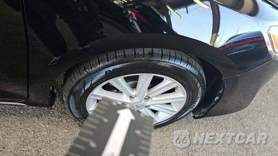 2012 Toyota Camry XLE - zdjęcie 34 z 37 - miniatura