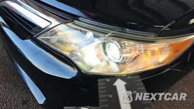 2012 Toyota Camry XLE - zdjęcie 36 z 37 - miniatura