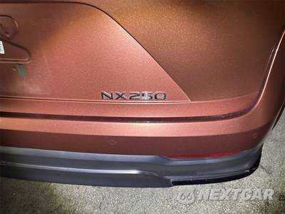2025 Lexus NX 250 - zdjęcie 8 z 24 - miniatura