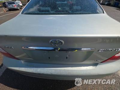 2002 Toyota Camry LE - zdjęcie 16 z 65 - miniatura
