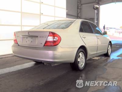 2002 Toyota Camry LE - zdjęcie 4 z 65 - miniatura