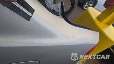 2002 Toyota Camry LE - zdjęcie 38 z 65 - miniatura