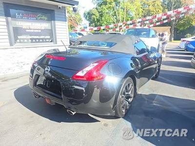 2019 Nissan 370Z Roadster Convertible - zdjęcie 4 z 22 - miniatura
