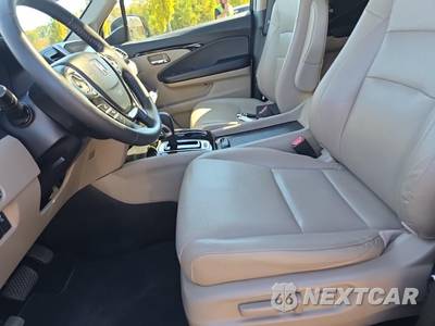 2019 Honda Ridgeline RTL-E Crew Cab Medium Bed - zdjęcie 13 z 23 - miniatura