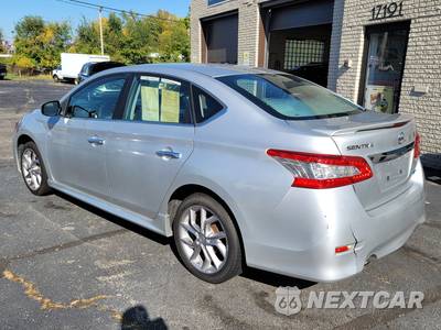 2014 Nissan Sentra SR - zdjęcie 7 z 29 - miniatura
