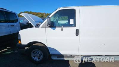 2025 Chevrolet Express 2500 Cargo Van 1WT 135.0" WB - zdjęcie 35 z 50 - miniatura