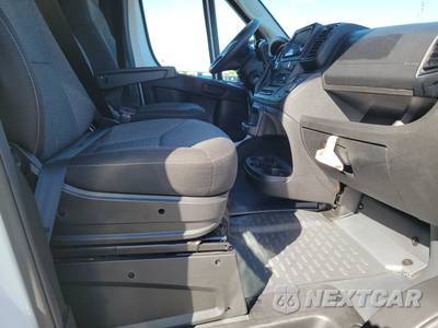 2025 Ram ProMaster 2500 Cargo Van Tradesman w/Passenger Seat Low Roof 136.0" WB - zdjęcie 8 z 31 - miniatura