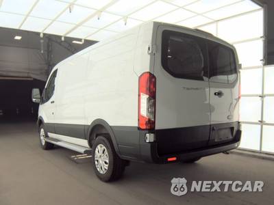 2025 Ford Transit 250 Cargo Van Low Roof 130.0" WB - zdjęcie 6 z 26 - miniatura