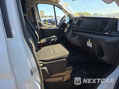 2025 Ford Transit 250 Cargo Van Low Roof 130.0" WB - zdjęcie 8 z 26 - miniatura