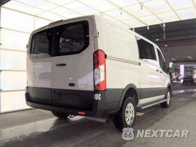2025 Ford Transit 250 Cargo Van Low Roof 130.0" WB - zdjęcie 4 z 23 - miniatura