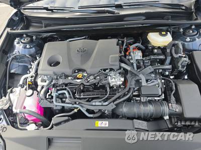 2026 Toyota Camry SE - zdjęcie 16 z 18 - miniatura