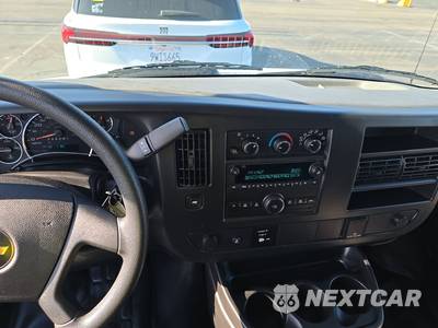 2025 Chevrolet Express 2500 Cargo Van 1WT 135.0" WB - zdjęcie 11 z 21 - miniatura