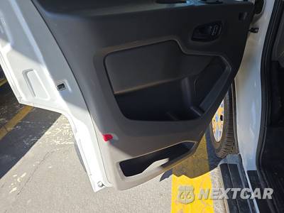 2025 Ford Transit 250 Cargo Van Low Roof 130.0" WB - zdjęcie 9 z 27 - miniatura