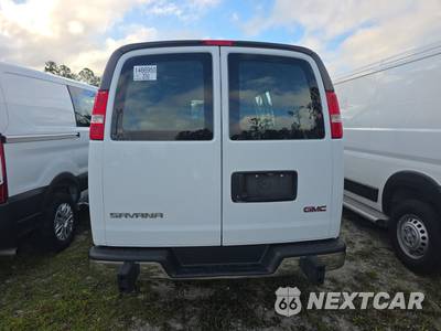 2025 GMC Savana 2500 Cargo Van 1WT 135.0" WB - zdjęcie 5 z 23 - miniatura