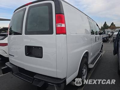 2025 Chevrolet Express 2500 Cargo Van 1WT 135.0" WB - zdjęcie 4 z 31 - miniatura