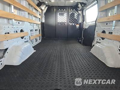 2025 Ford Transit 250 Cargo Van Low Roof 130.0" WB - zdjęcie 16 z 25 - miniatura