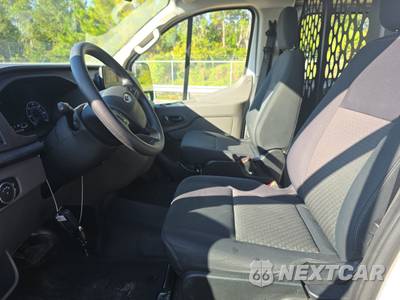 2025 Ford Transit 250 Cargo Van Low Roof 130.0" WB - zdjęcie 7 z 22 - miniatura