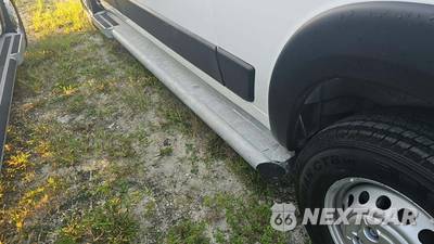 2025 Ram ProMaster 2500 Cargo Van Tradesman w/Passenger Seat Low Roof 136.0" WB - zdjęcie 21 z 23 - miniatura