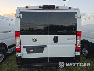 2025 Ram ProMaster 2500 Cargo Van Tradesman w/Passenger Seat Low Roof 136.0" WB - zdjęcie 5 z 23 - miniatura