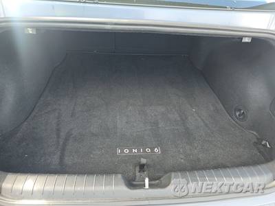 2024 Hyundai IONIQ 6 SE - zdjęcie 16 z 29 - miniatura