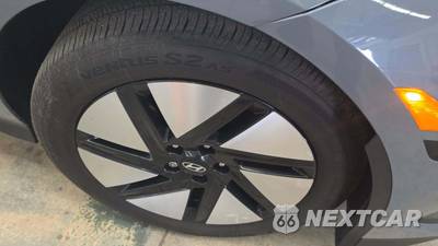 2024 Hyundai IONIQ 6 SE - zdjęcie 24 z 29 - miniatura