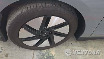 2024 Hyundai IONIQ 6 SE - zdjęcie 25 z 29 - miniatura