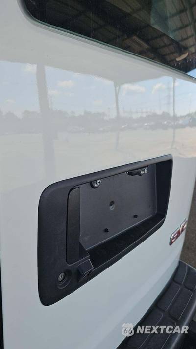 2025 GMC Savana 2500 Cargo Van 1WT 135.0" WB - zdjęcie 22 z 24 - miniatura