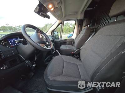 2025 Ram ProMaster 2500 Cargo Van Tradesman w/Passenger Seat Low Roof 136.0" WB - zdjęcie 7 z 24 - miniatura
