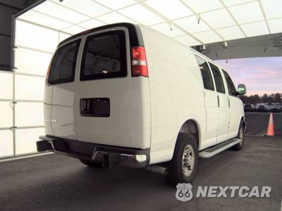 2025 Chevrolet Express 2500 Cargo Van 1WT 135.0" WB - zdjęcie 4 z 30 - miniatura