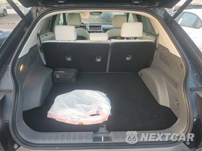 2023 Hyundai IONIQ 5 Limited - zdjęcie 16 z 29 - miniatura