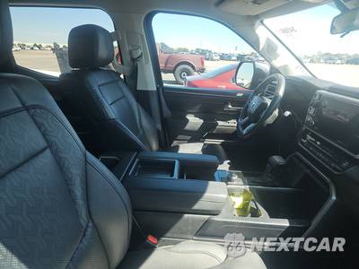 2023 Toyota Tundra SR5 Crew Cab Short Bed - zdjęcie 8 z 21 - miniatura