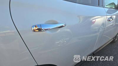 2016 Nissan Pathfinder SV - zdjęcie 37 z 45 - miniatura