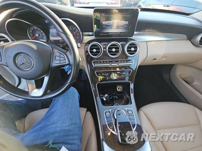 2015 Mercedes-Benz C 300 4MATIC Sedan - zdjęcie 11 z 29 - miniatura