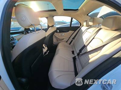 2015 Mercedes-Benz C 300 4MATIC Sedan - zdjęcie 13 z 29 - miniatura