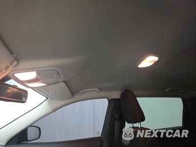 2014 Jeep Cherokee Latitude - zdjęcie 18 z 35 - miniatura