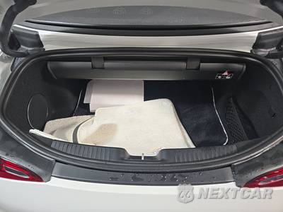 2026 Mercedes-Benz Maybach SL 680 Monogram Series - zdjęcie 16 z 21 - miniatura
