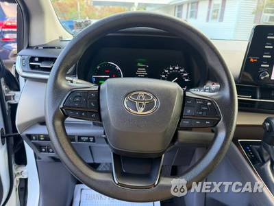 2022 Toyota Sienna LE 8-Passenger 120.5" WB - zdjęcie 23 z 39 - miniatura