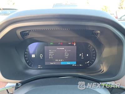 2024 Volvo XC60 B5 Plus Dark Theme - zdjęcie 12 z 32 - miniatura